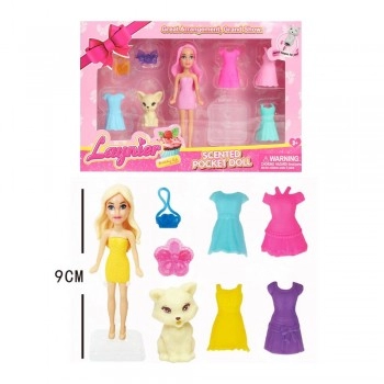 BONECA PERFUMADA 9CM/2017